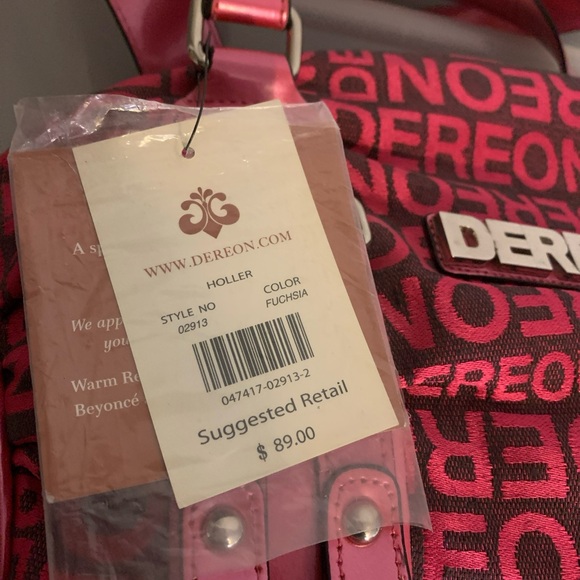 Dereon By Beyoncé Duffle Bag - Picture 6 of 8